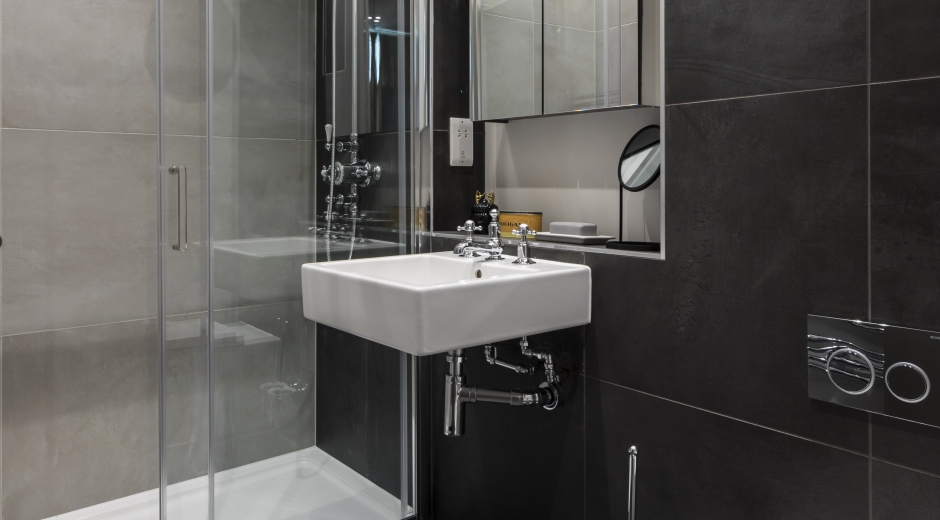 Tailored Living Solutions Helston House Master En-suite